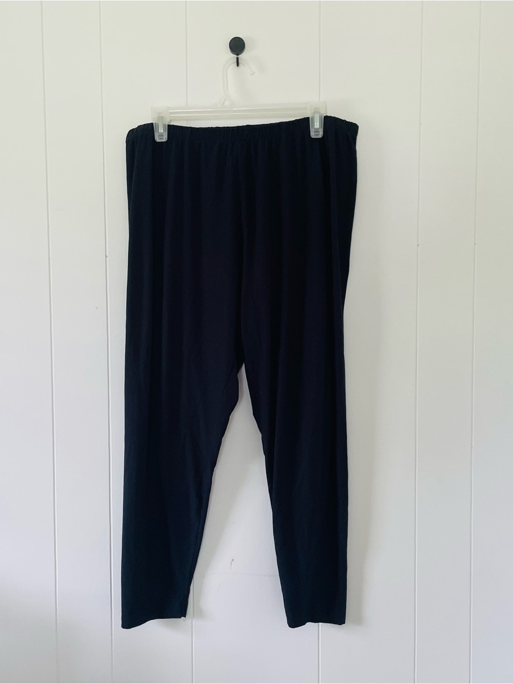 feathers Black Elastic-Waist Leggings